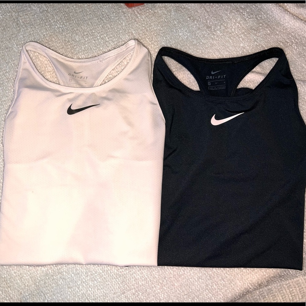 Nike Pro Mesh Womens Tank Bundle size M